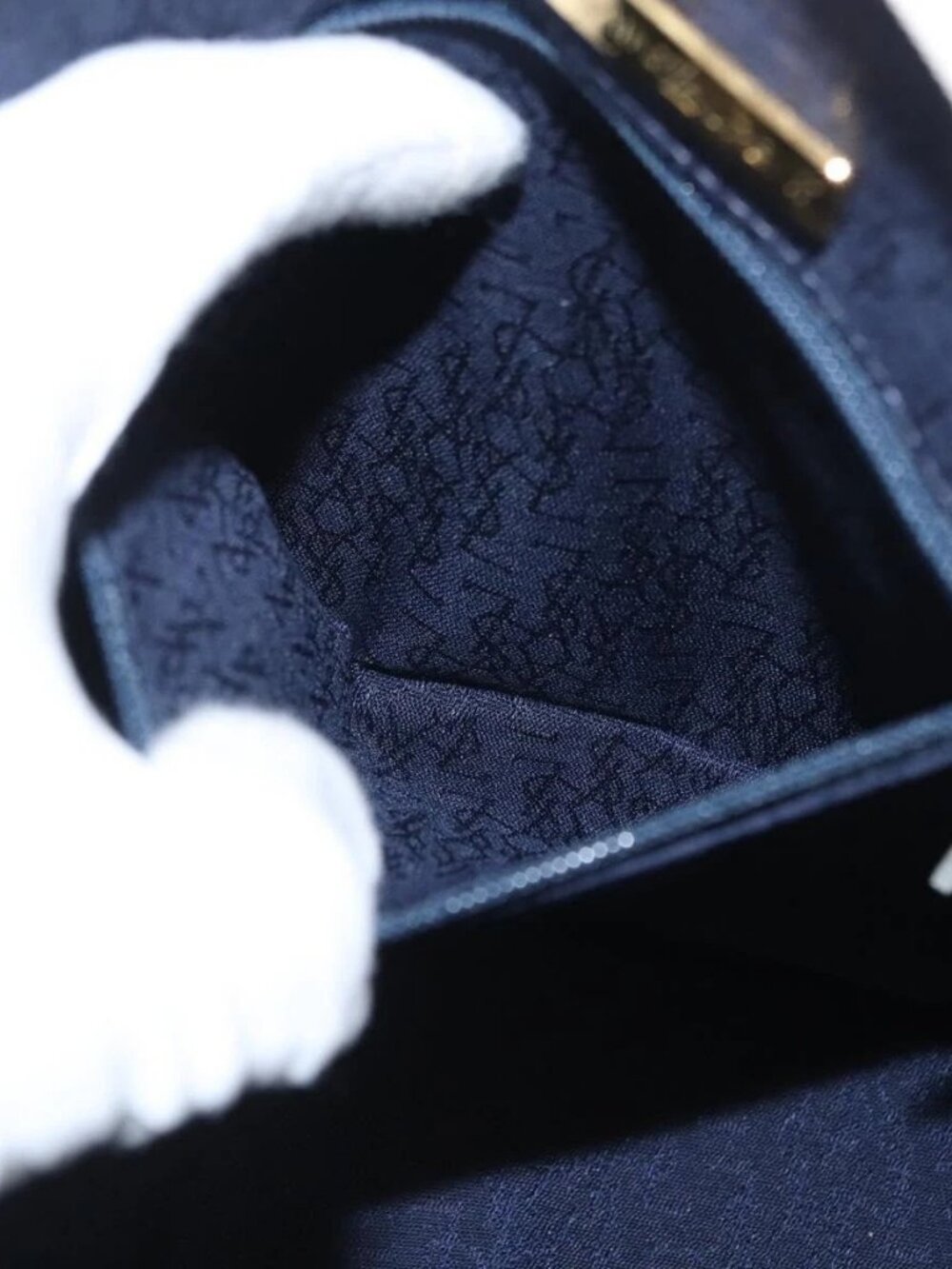 SAINT LAURENT Hand Bag Leather White Auth 169261V - Picture 13 of 16